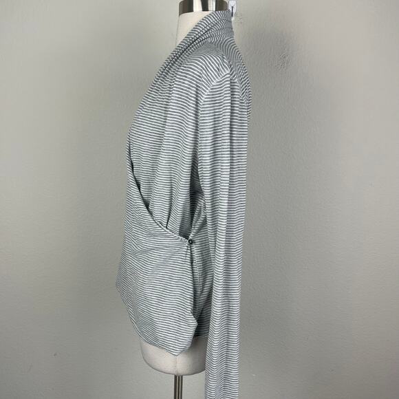 Lululemon Gray Stripe radiant Long Sleeve Wrap Front Top *8-10 - Picture 6 of 9